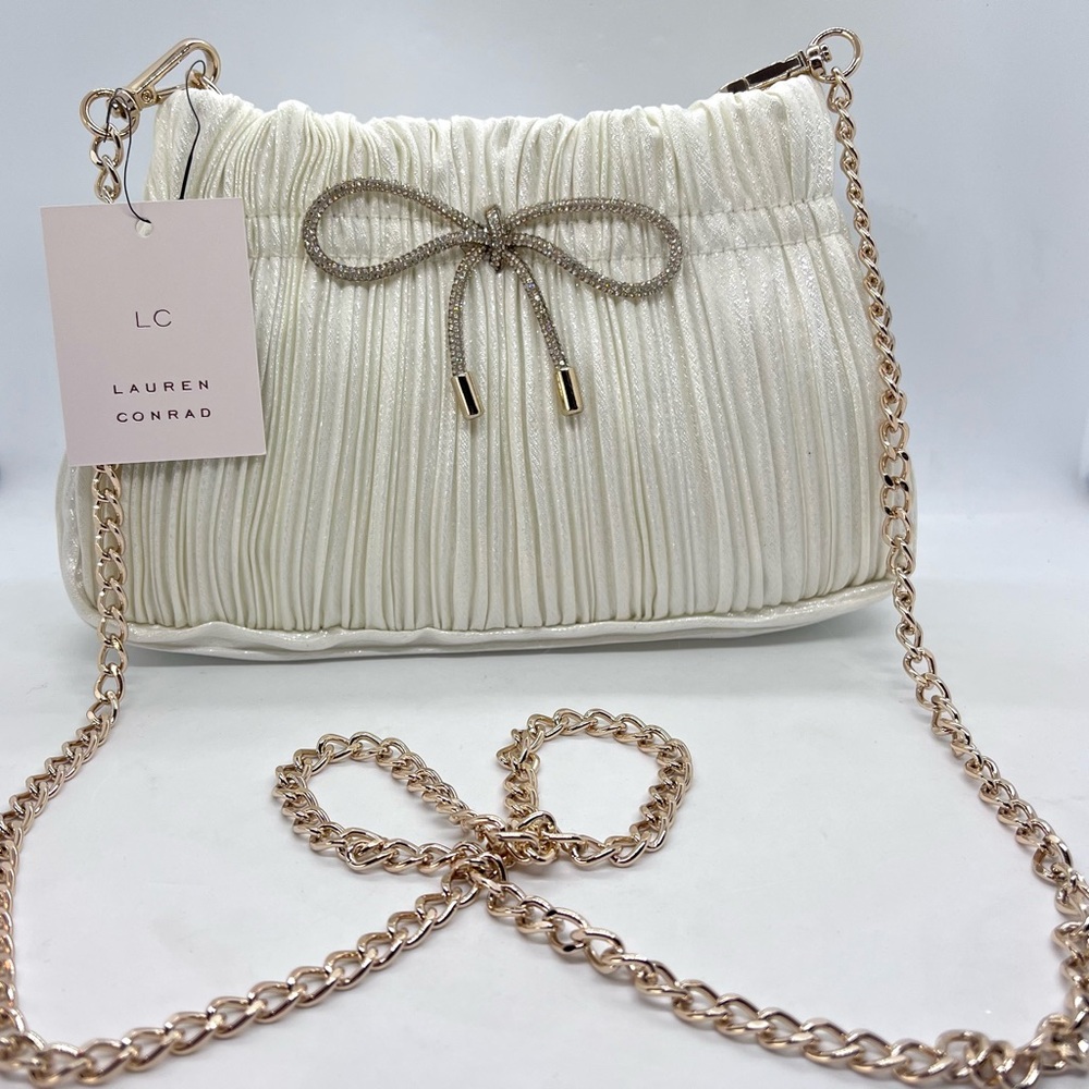 LC Lauren Conrad Ivory Pleated Crossbody with Gold Chain NWT